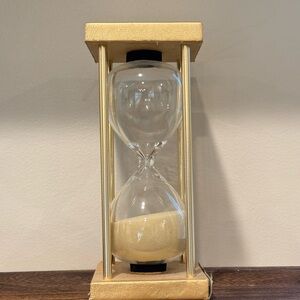 Elegant Gold Hourglass Timer